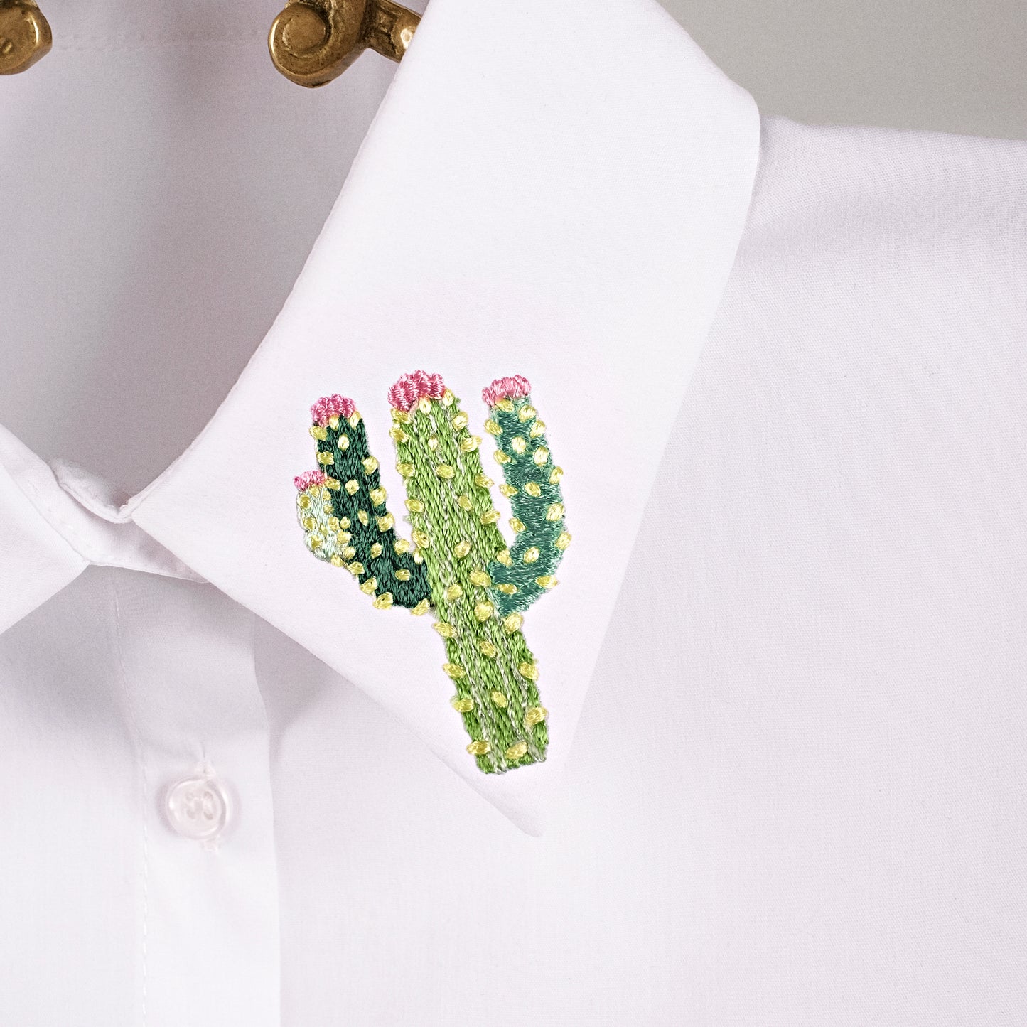 Cactus Embroidered Detachable Collar