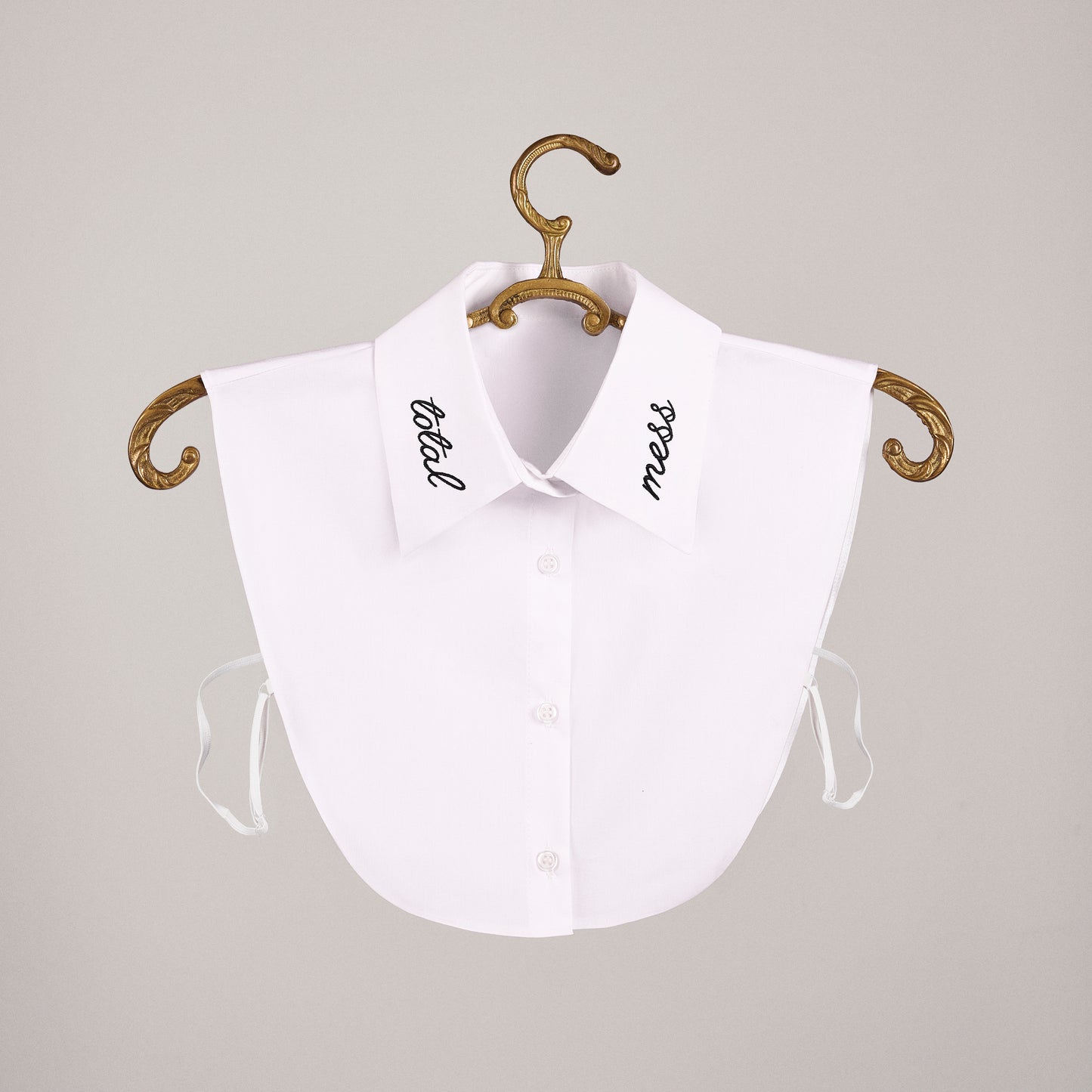 Total Mess Embroidered Detachable Collar